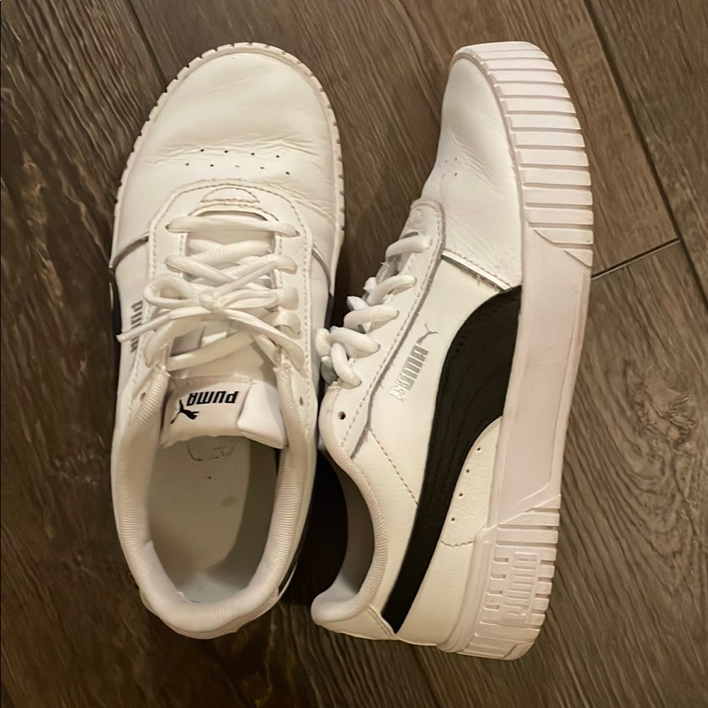 Puma White and Black Sneakers